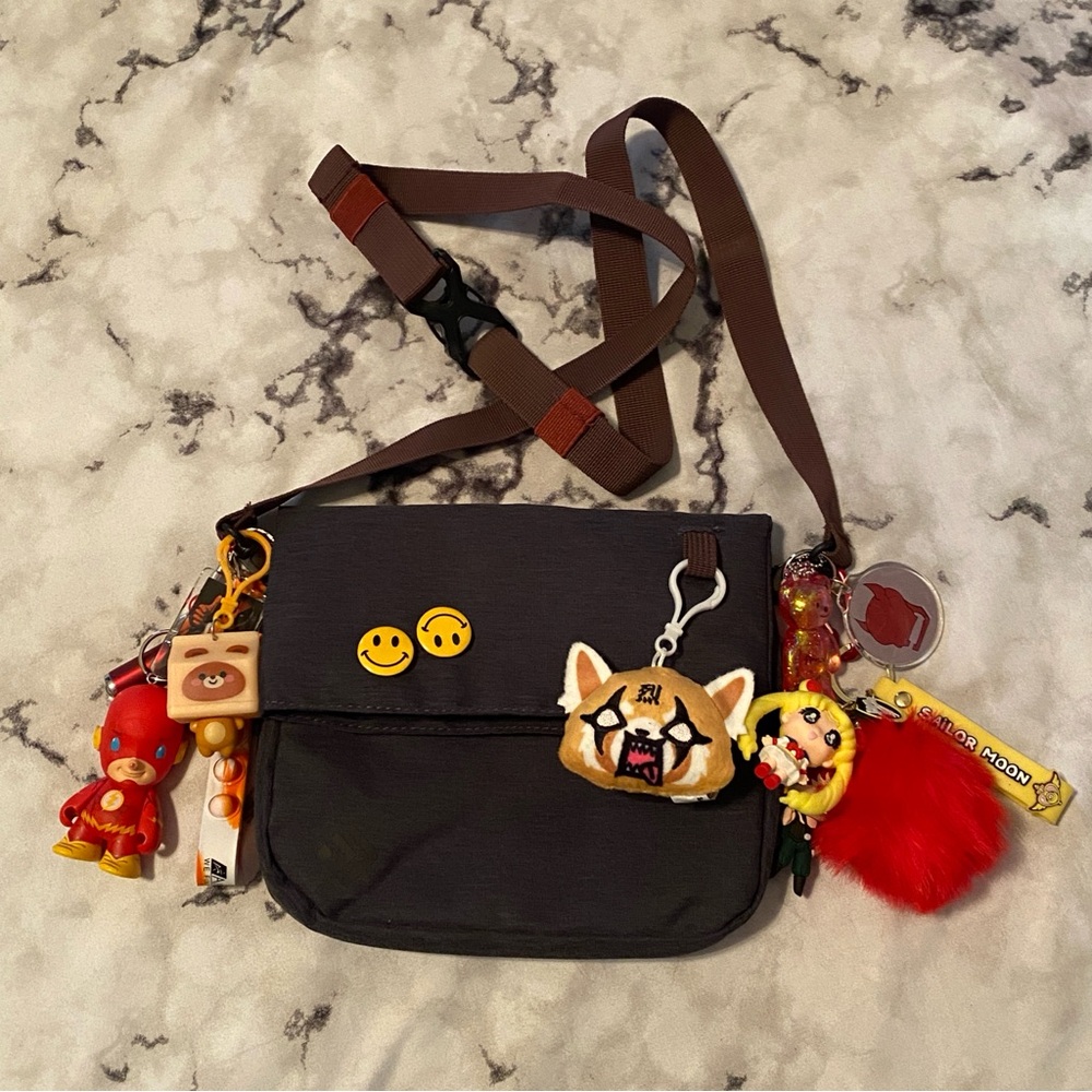 LOADED 🙂🔥 Y2K Sanrio Sailor Moon Trinket Charm Keychain Crossbody Junk Bag